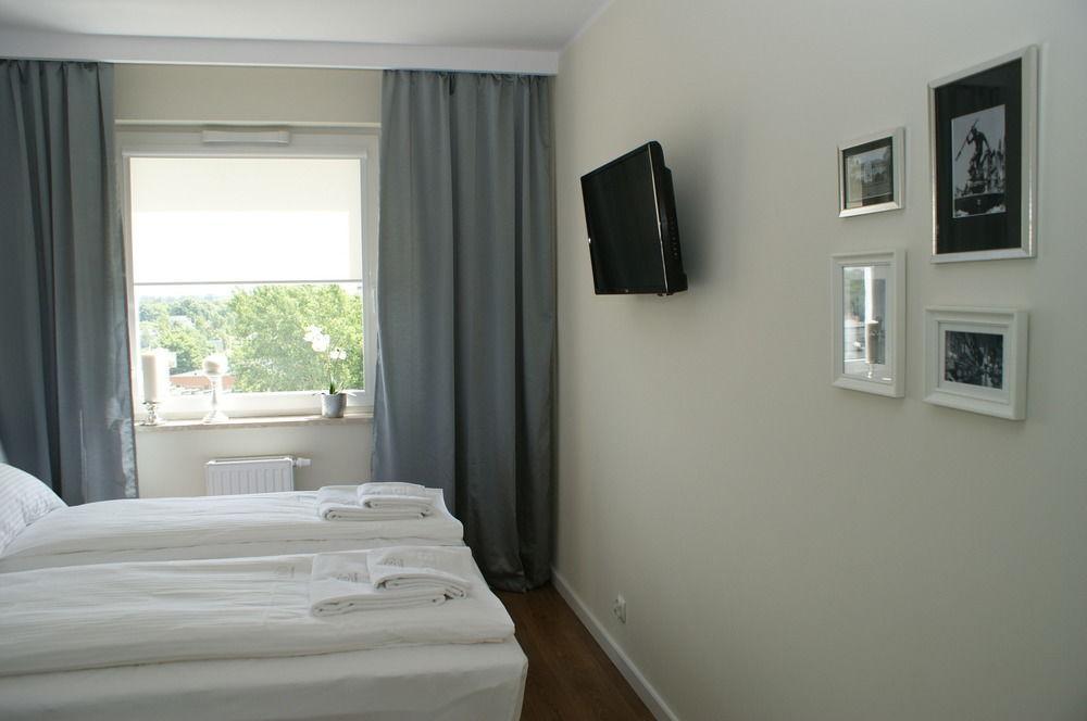 Irs Royal Apartments Apartamenty Irs Aviator Danzica Esterno foto