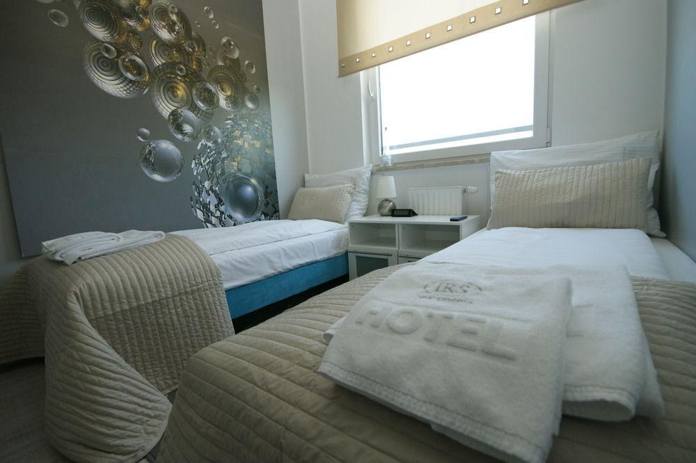 Irs Royal Apartments Apartamenty Irs Aviator Danzica Esterno foto