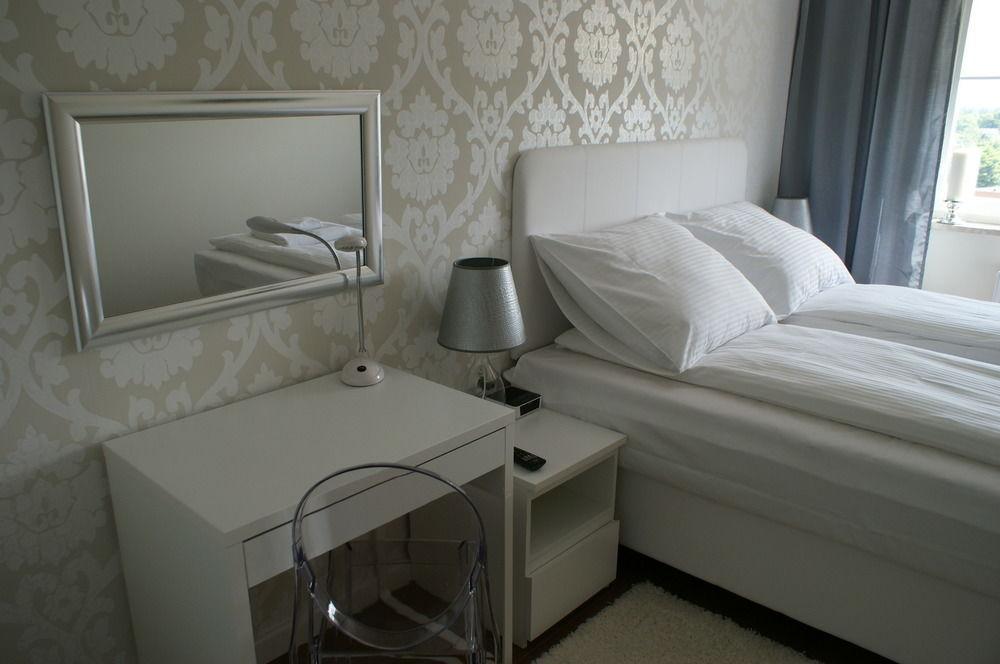 Irs Royal Apartments Apartamenty Irs Aviator Danzica Esterno foto