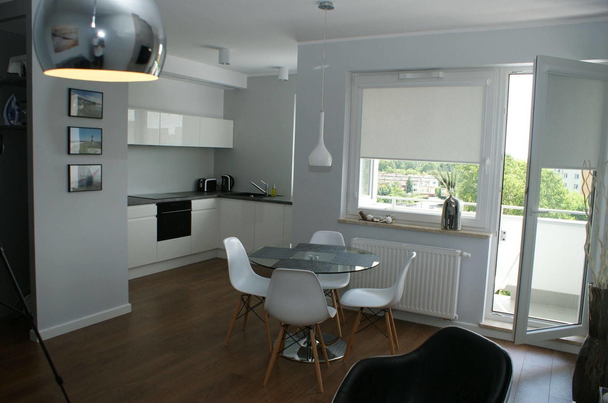 Irs Royal Apartments Apartamenty Irs Aviator Danzica Esterno foto