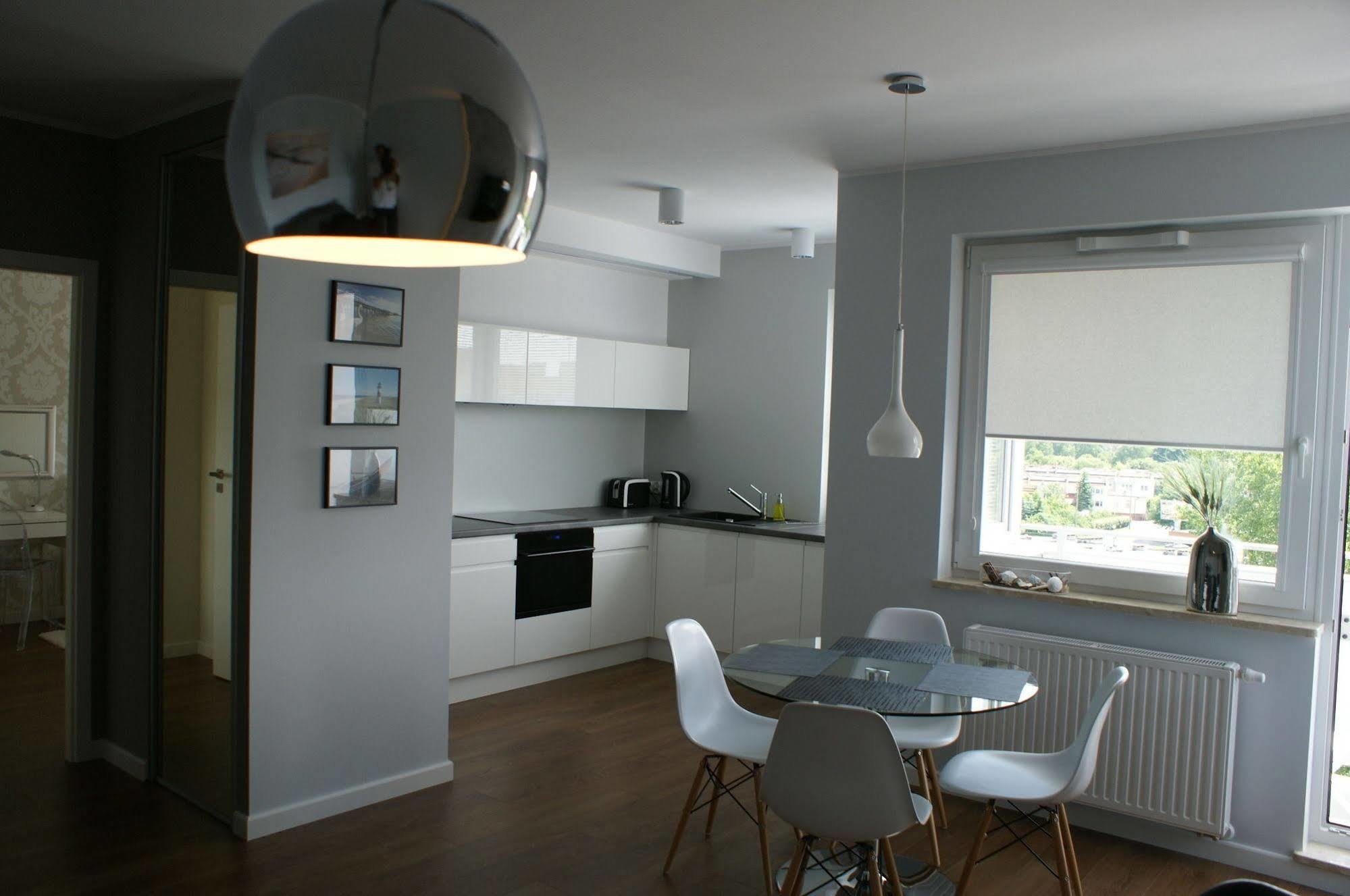 Irs Royal Apartments Apartamenty Irs Aviator Danzica Esterno foto