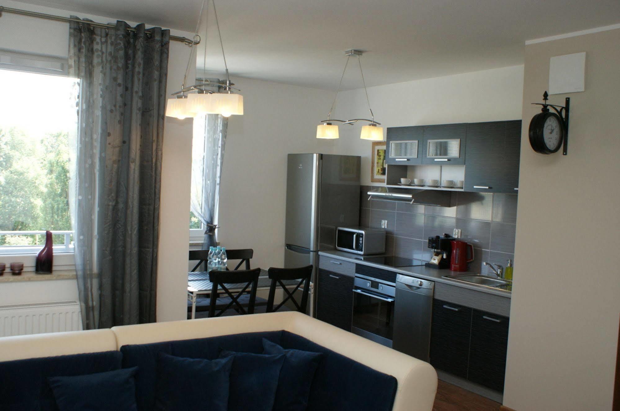 Irs Royal Apartments Apartamenty Irs Aviator Danzica Esterno foto