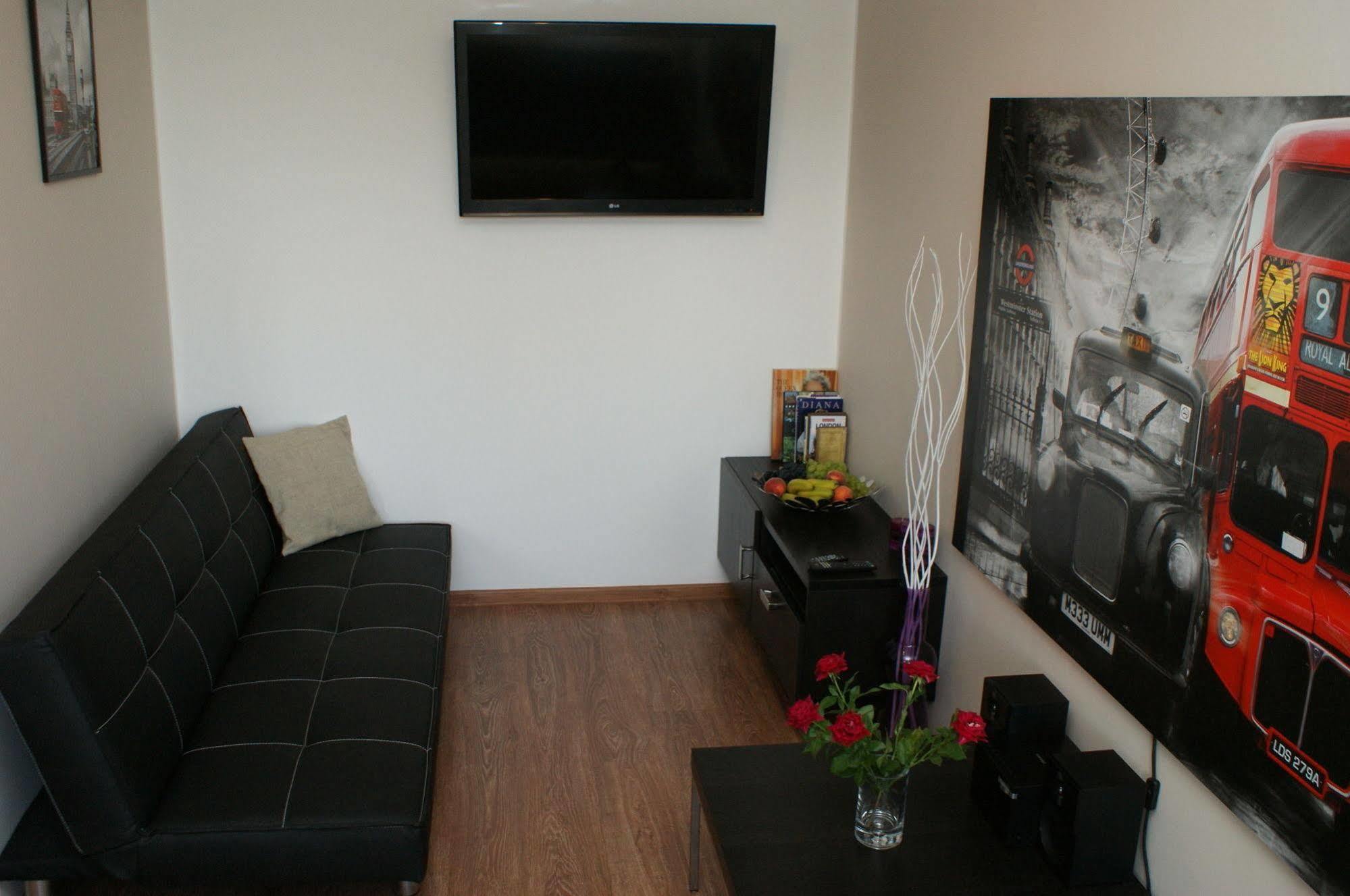 Irs Royal Apartments Apartamenty Irs Aviator Danzica Esterno foto