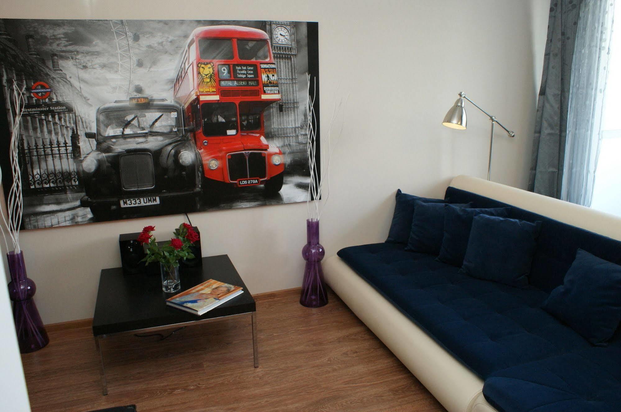 Irs Royal Apartments Apartamenty Irs Aviator Danzica Esterno foto