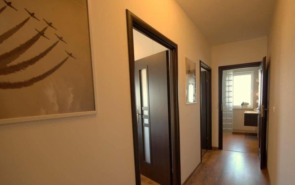 Irs Royal Apartments Apartamenty Irs Aviator Danzica Esterno foto